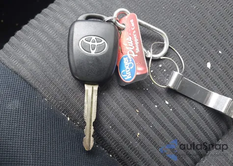 2015 Toyota Rav4 Le from USA, damaged, VIN JTMBFREV3FD145177